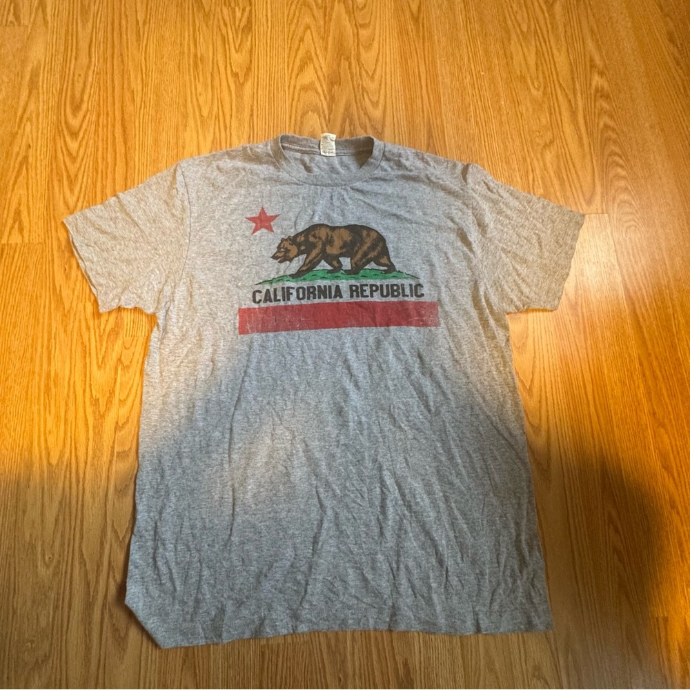 Men’s Gray California Republic T-Shirt L